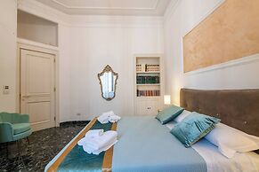 The One, Luxury Seaview With Piano