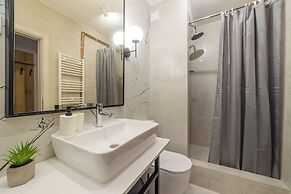 Modern Studio in Central Pirot