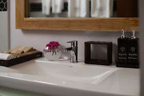 Ayuda Sanctuary Boutique Negombo