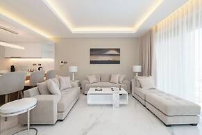 Holistay luxury collection1BR Dubai mall