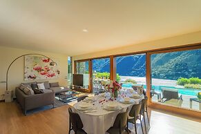 Villa Infinity by Rent all Como
