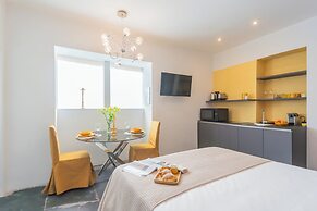 Como Dreams Apartments by Rent all Como