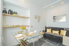 Como Dreams Apartments by Rent all Como
