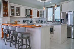 Yellow Sands Luxury Villas Unit 1