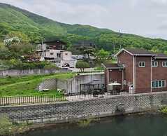 Mirinae Lakeside Marine Villa