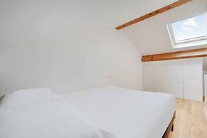 Charming Duplex - 1br-4p- Nanterre