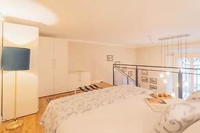 Cinque Giornate 70 Suites by Rent all Como