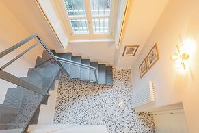 Cinque Giornate 70 Suites by Rent all Como