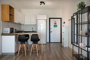Caesar Blue Seaside Luxury Apartments
