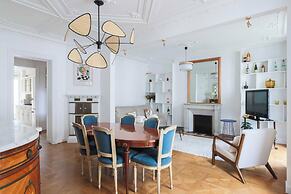 Elegant Apartment for 4 People