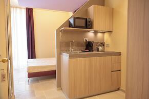 Iris Apartments