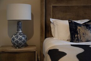 The Egerton - Serviced  Apartments