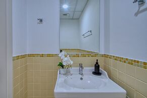Cozy 1BR at Bahar with great view