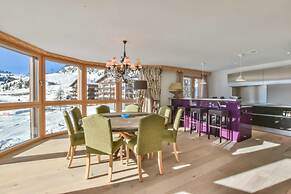 Royal A Penthouse