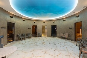 Comfortable Apartment, Indoor Pool, Sauna