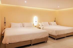 Dunia Suite