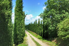 Farmhouse in Castiglione Dorcia
