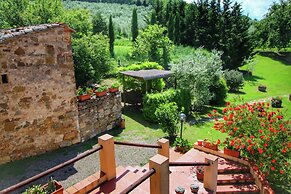 Farmhouse in Castiglione Dorcia