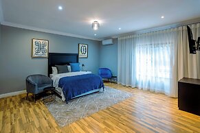 Adinkra Boutique Hotel