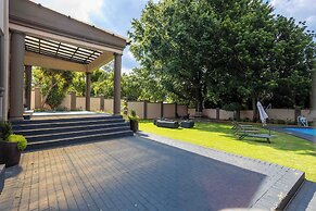 Adinkra Boutique Hotel