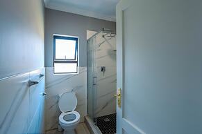 Adinkra Boutique Hotel