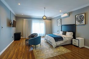 Adinkra Boutique Hotel