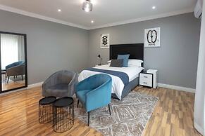 Adinkra Boutique Hotel