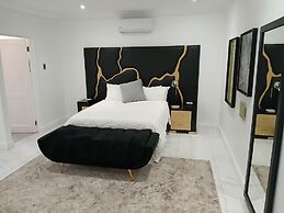 Adinkra Boutique Hotel