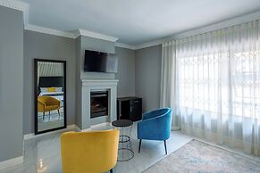Adinkra Boutique Hotel