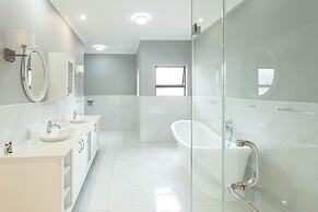 Adinkra Boutique Hotel