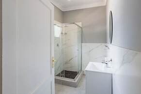 Adinkra Boutique Hotel