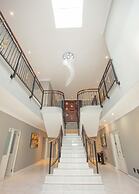 Adinkra Boutique Hotel