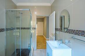 Adinkra Boutique Hotel