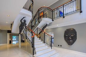 Adinkra Boutique Hotel