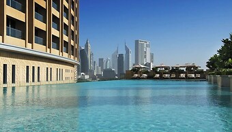 Lovely Studio Burj Khalifa View