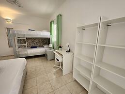 Secure 4-pers Apartment Close to the Beach