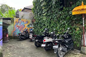 Bali Brother Guest House
