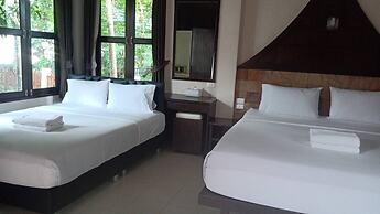 Iyara Boty Resort