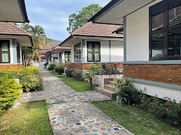 Iyara Boty Resort