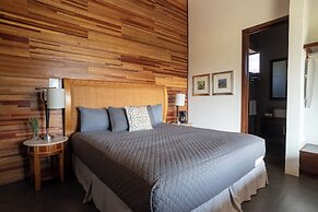 Atika Retreat