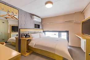 Dequan Chaoyang Park Hotel