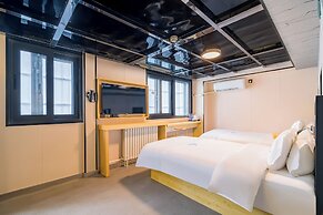 Dequan Chaoyang Park Hotel
