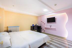 Dequan Railway Station Hotel