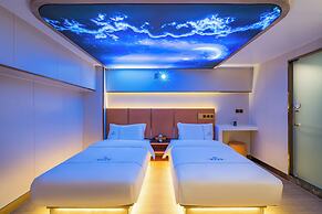 Dequan Luxury HuaYuan Hotel