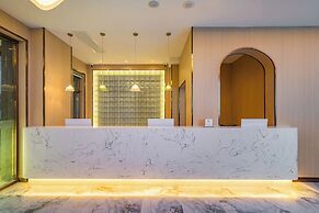 Dequan Luxury WangJing Hotel