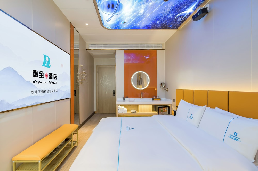 Dequan Luxury WangJing Hotel