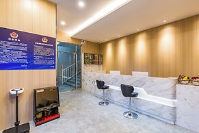 Dequan Guangwai Hotel