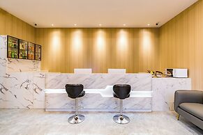 Dequan Guangwai Hotel