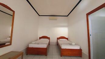 Hotel Bajo