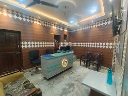 Dear Hotel